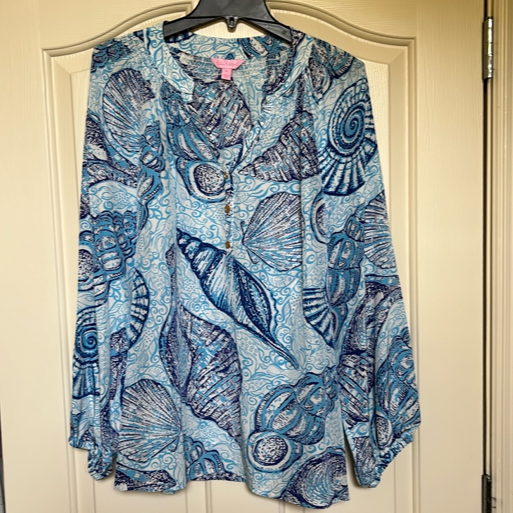 Lilly Pulitzer Blue Seashell Print Long Sleeve Blouse